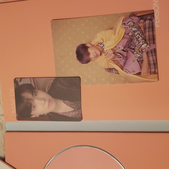 BTS MAP OF THE SOUL PERSONA VERSION 2 - Picture 3 of 7